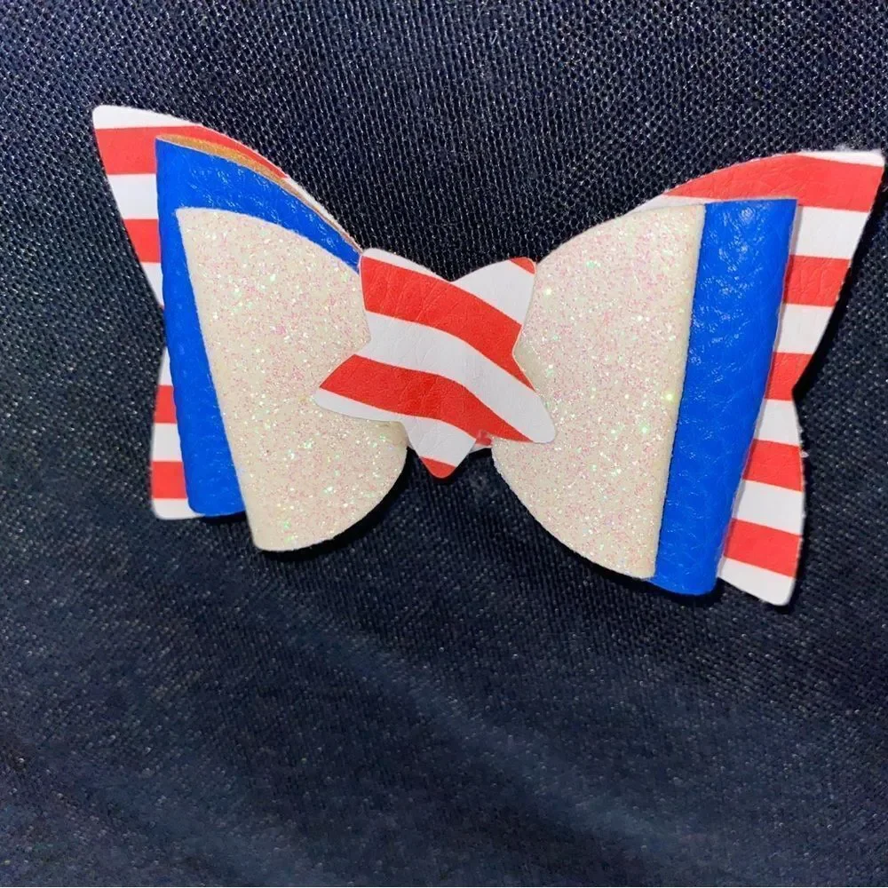 ⭐️5/$10⭐️ Glitter and Faux Leather 4th Of July Bow